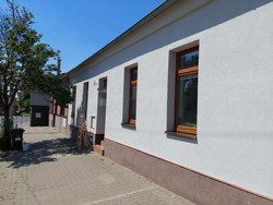 Prodej domu 4+kk s prostornm dvorem a zahradou, plocha pozemku 542 m2, Brno - Malomice